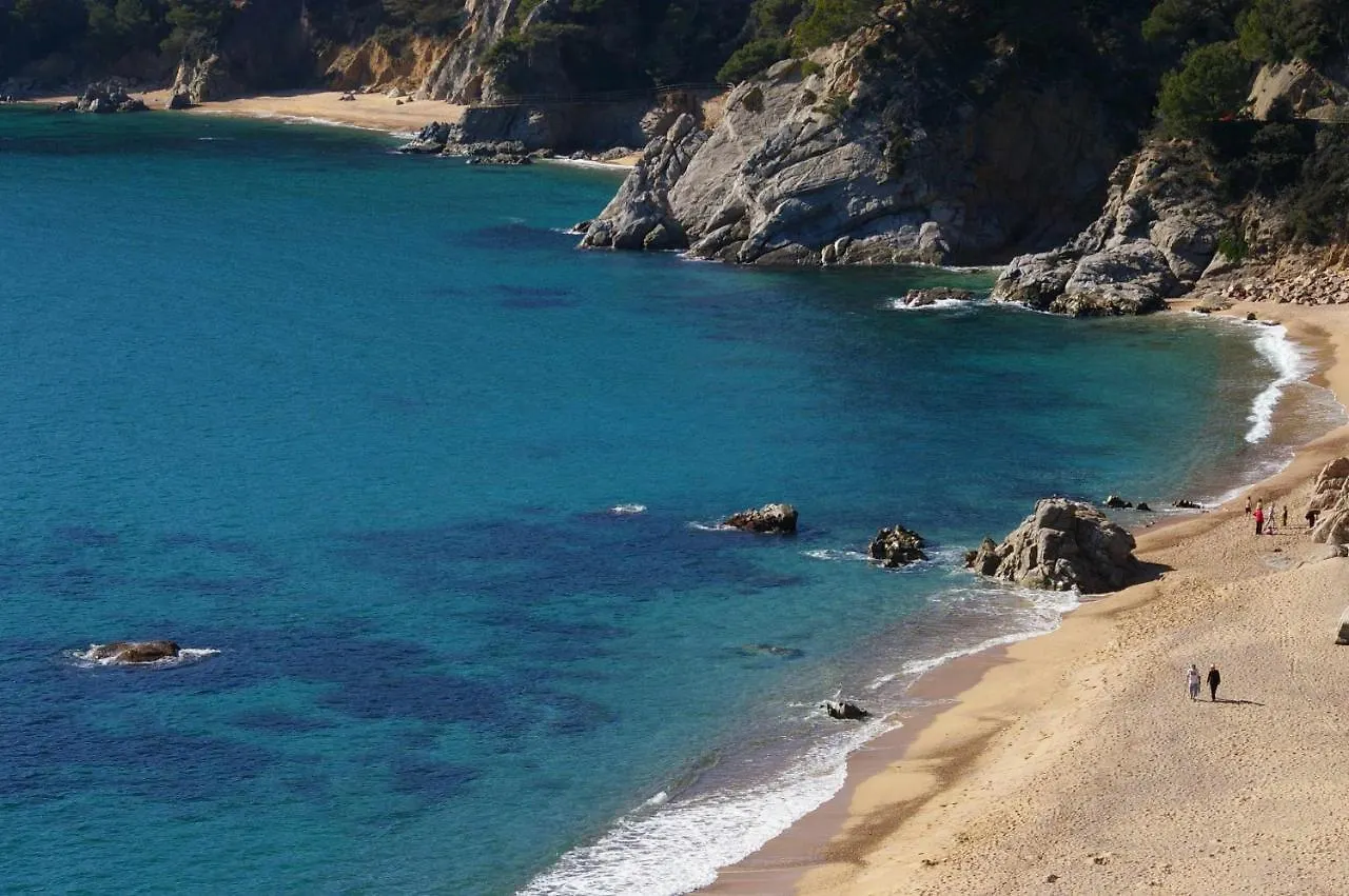 Apartamento Cala Llevadó Five piscina terraza en Cala Llevadó Tossa de Mar 0*,  Espanha