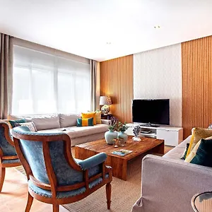  Apartamento Genteel Paseo De Reding España